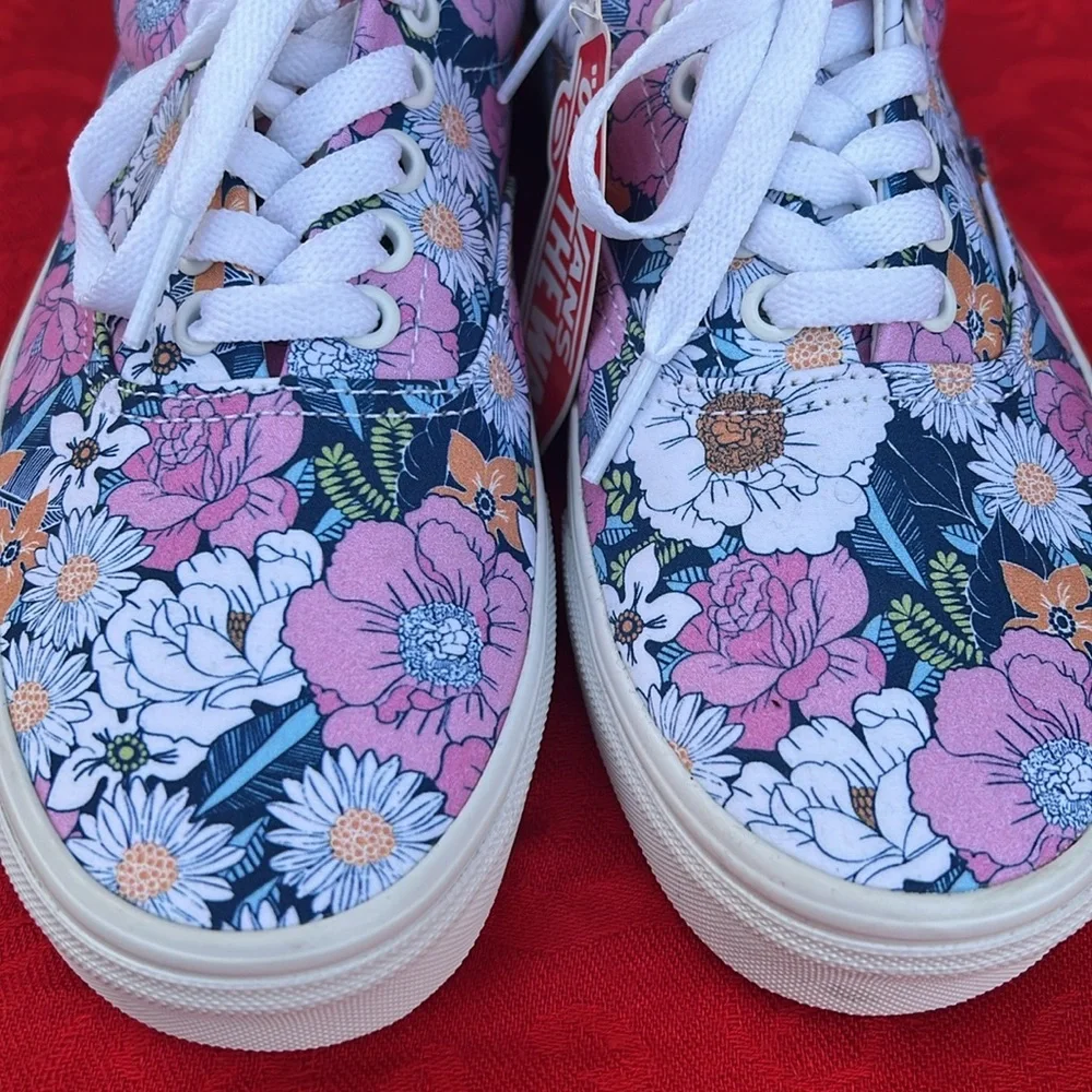 🌸 New Super Cute Colorful Multi Floral Vans Era Sneakers 🌸